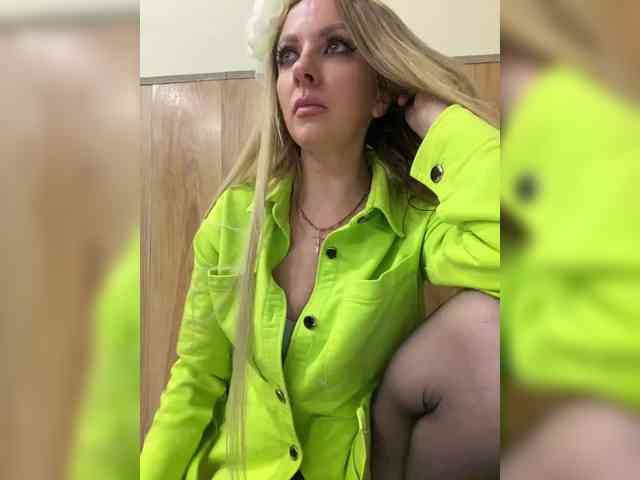 Nasty-tegress webcam