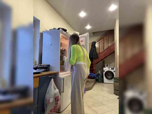 Nasty-tegress webcam