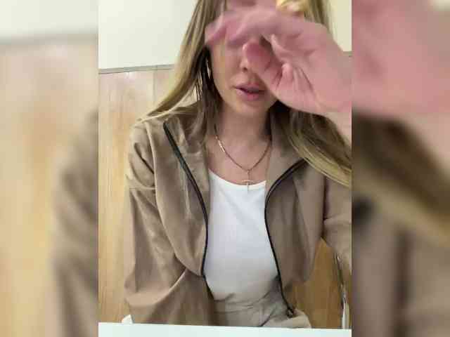 Nasty-tegress webcam