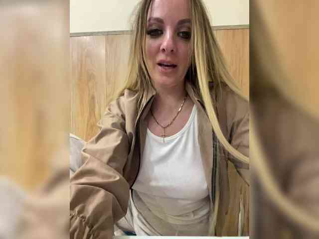 Nasty-tegress webcam