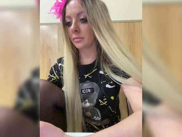 Nasty-tegress webcam