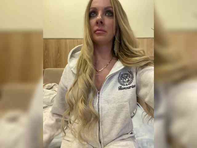 Nasty-tegress webcam