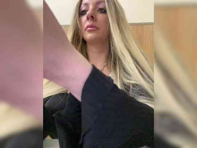 Nasty-tegress webcam