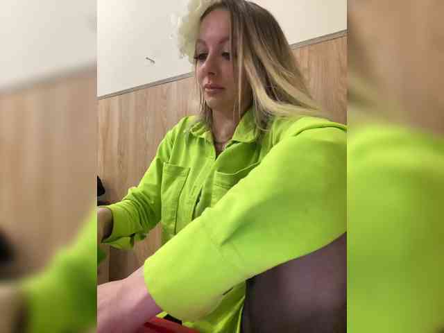 Nasty-tegress webcam