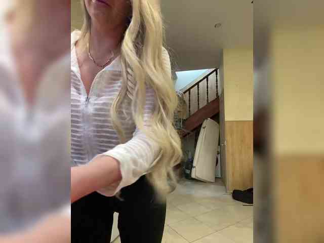 Nasty-tegress webcam