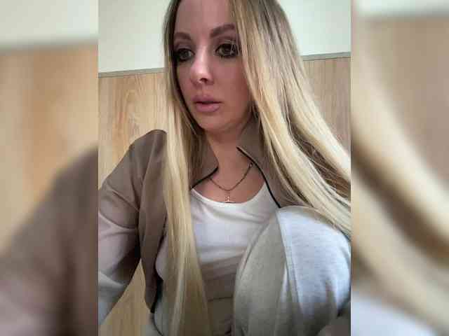 Nasty-tegress webcam