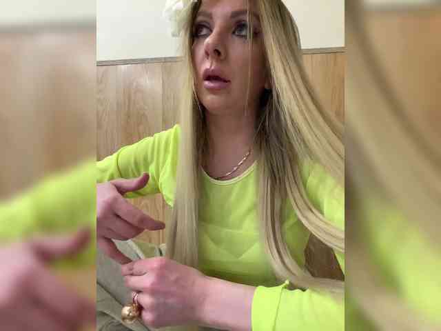 Nasty-tegress webcam