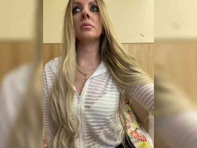 Nasty-tegress webcam