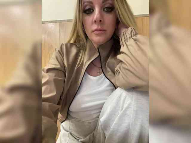 Nasty-tegress webcam