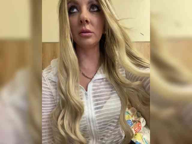 Nasty-tegress webcam