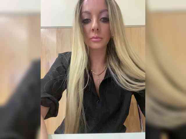 Nasty-tegress webcam