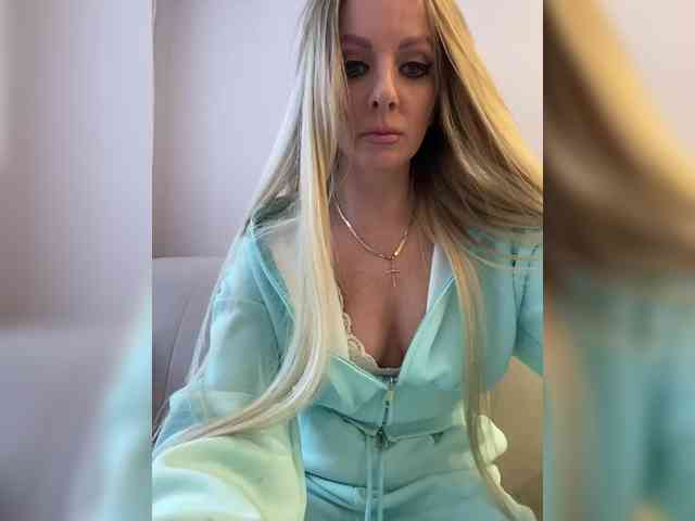 Nasty-tegress webcam