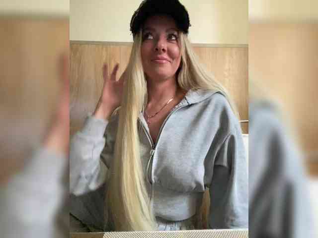 Nasty-tegress webcam