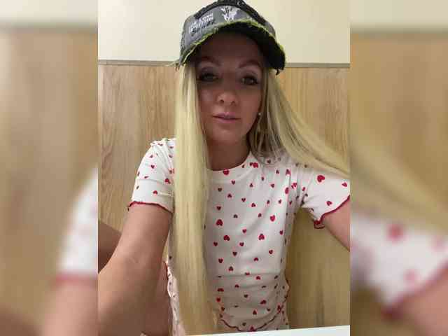 Nasty-tegress webcam