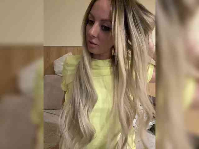 Nasty-tegress webcam