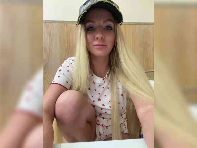 Nasty-tegress webcam