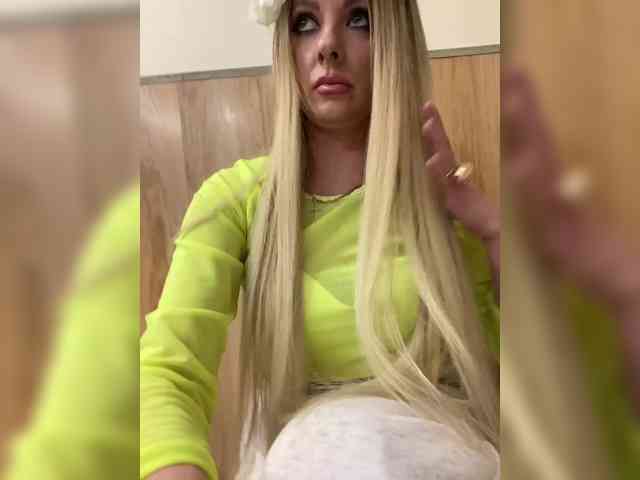 Nasty-tegress webcam