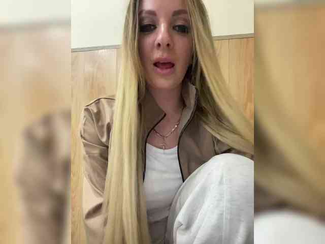 Nasty-tegress webcam