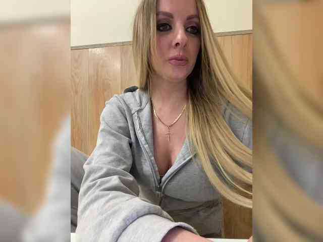 Nasty-tegress webcam