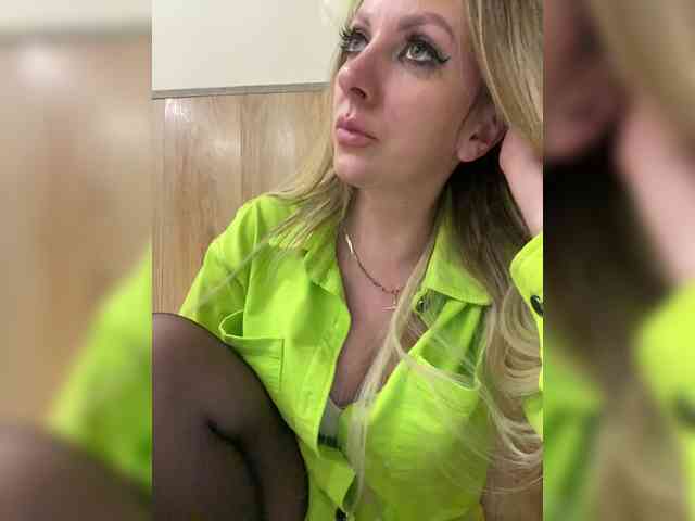 Nasty-tegress webcam