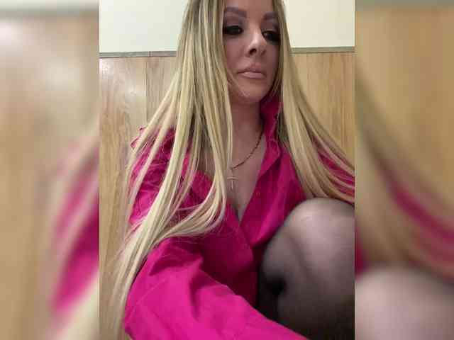 Nasty-tegress webcam