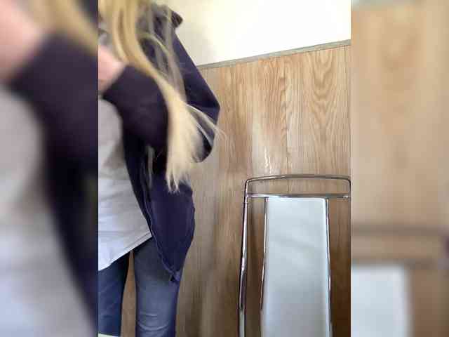 Nasty-tegress webcam