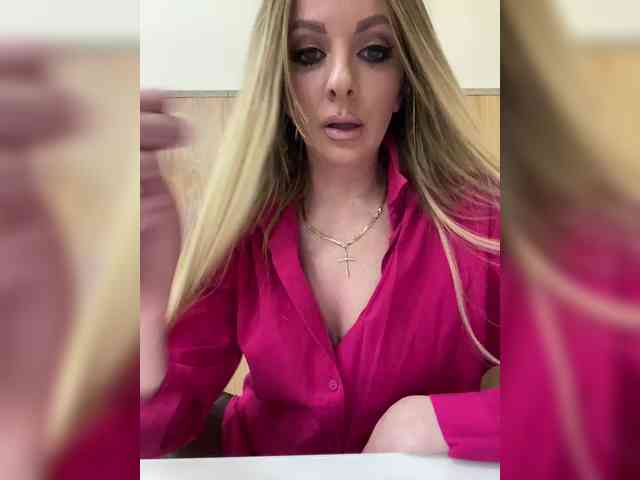 Nasty-tegress webcam