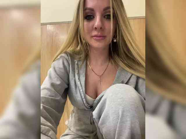 Nasty-tegress webcam