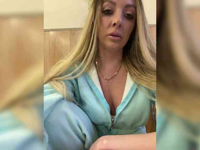 Nasty-tegress webcam