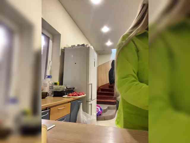 Nasty-tegress webcam