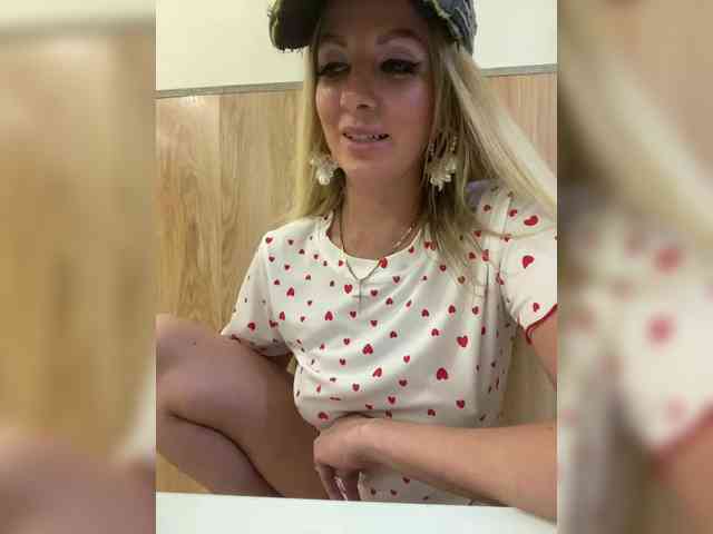 Nasty-tegress webcam