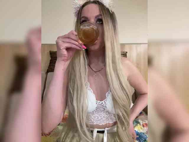 Nasty-tegress webcam