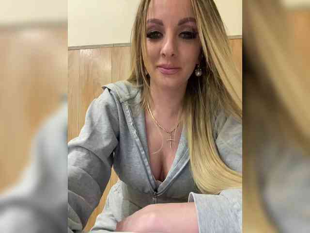 Nasty-tegress webcam