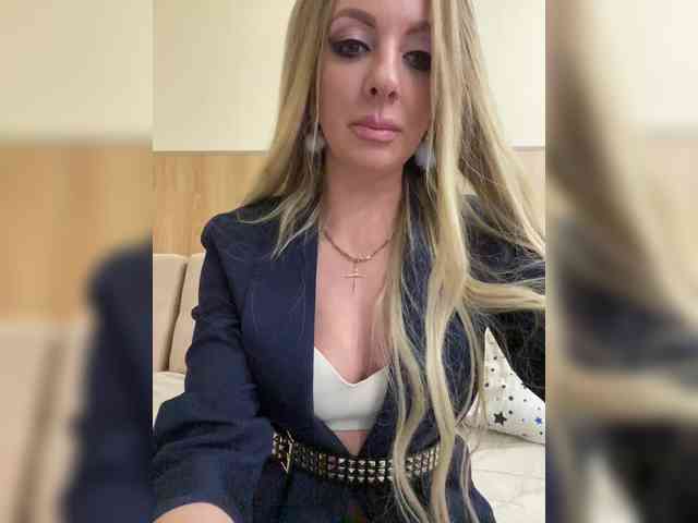 Nasty-tegress webcam