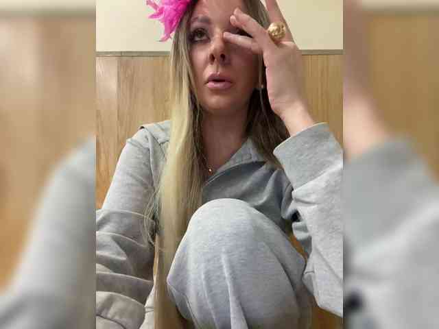 Nasty-tegress webcam