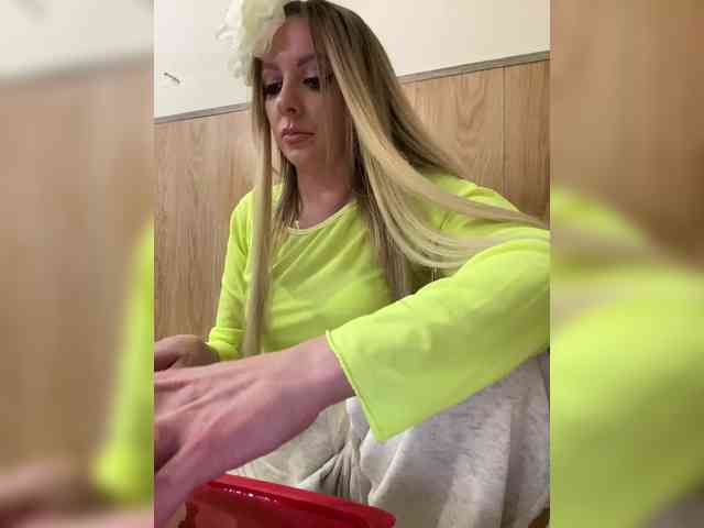 Nasty-tegress webcam