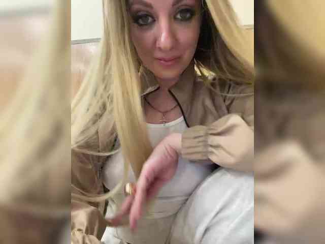 Nasty-tegress webcam