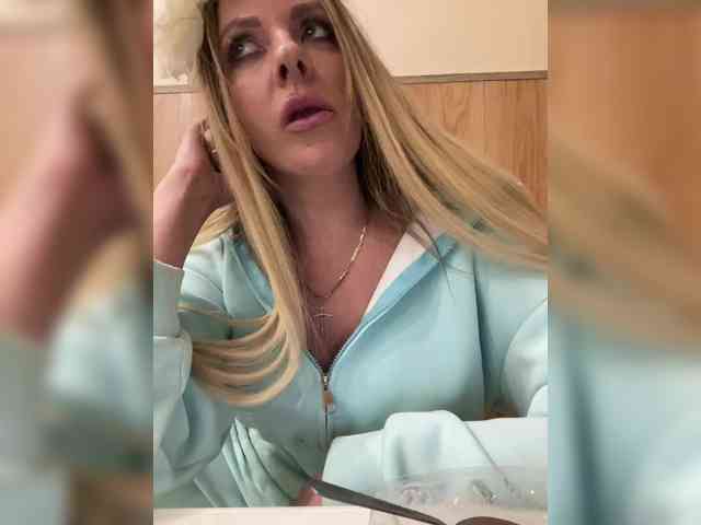 Nasty-tegress webcam