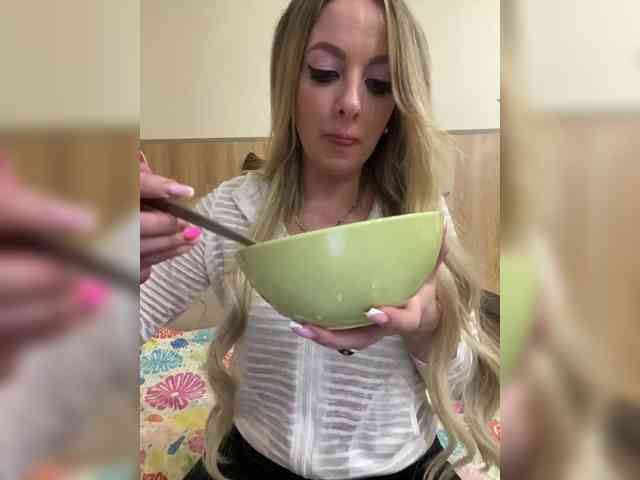 Nasty-tegress webcam