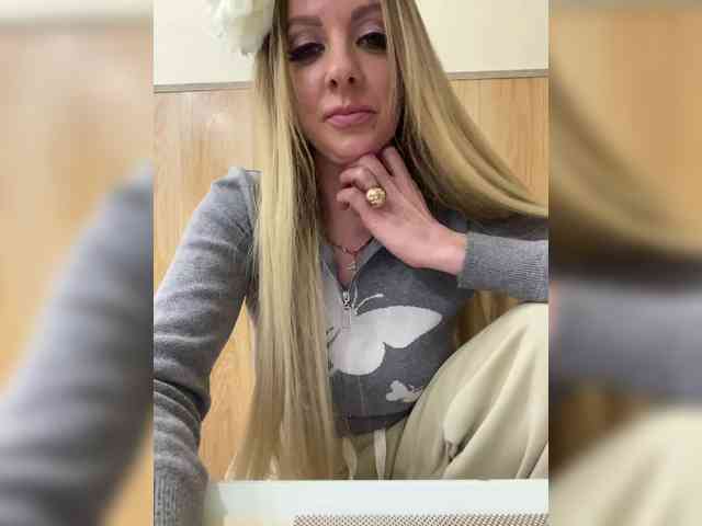 Nasty-tegress webcam