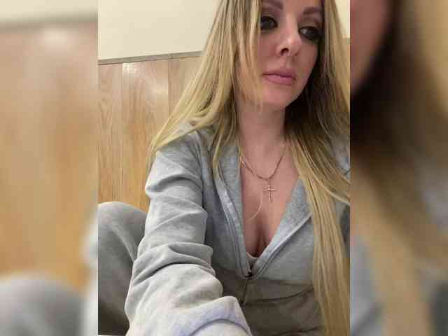 Nasty-tegress webcam