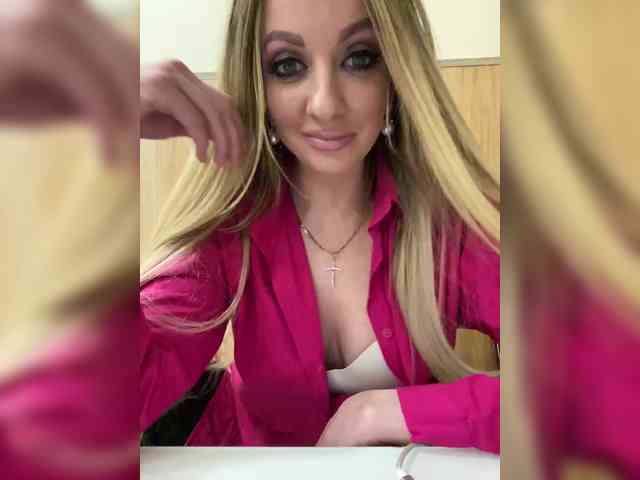 Nasty-tegress webcam