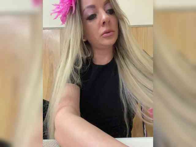 Nasty-tegress webcam
