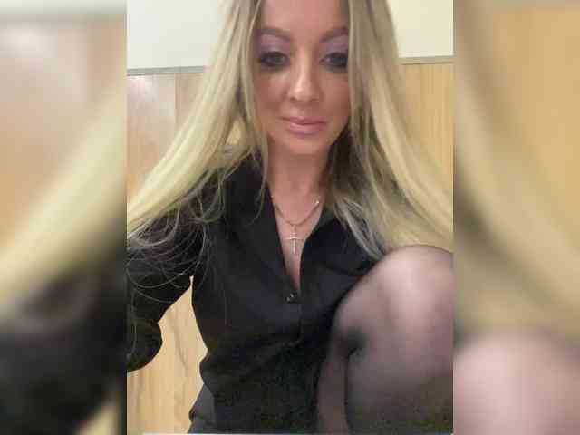 Nasty-tegress webcam