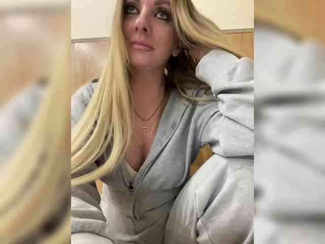 Nasty-tegress webcam