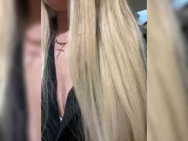 Nasty-tegress webcam