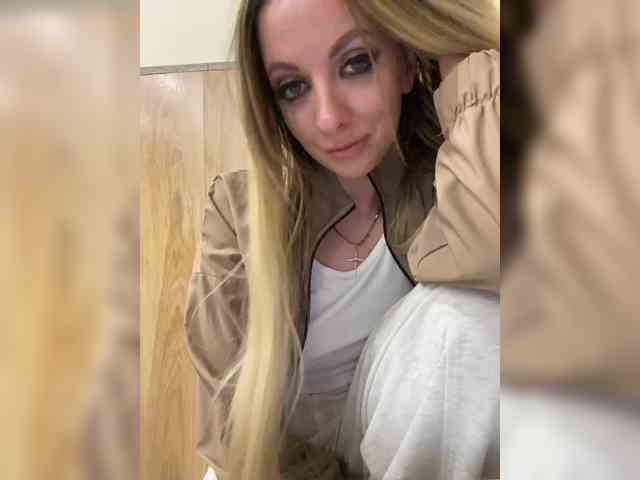 Nasty-tegress webcam