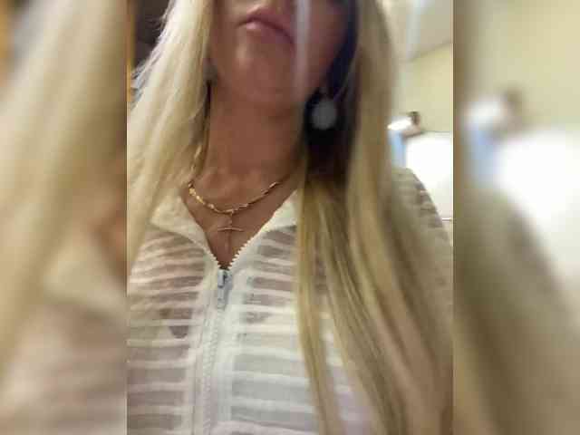 Nasty-tegress webcam