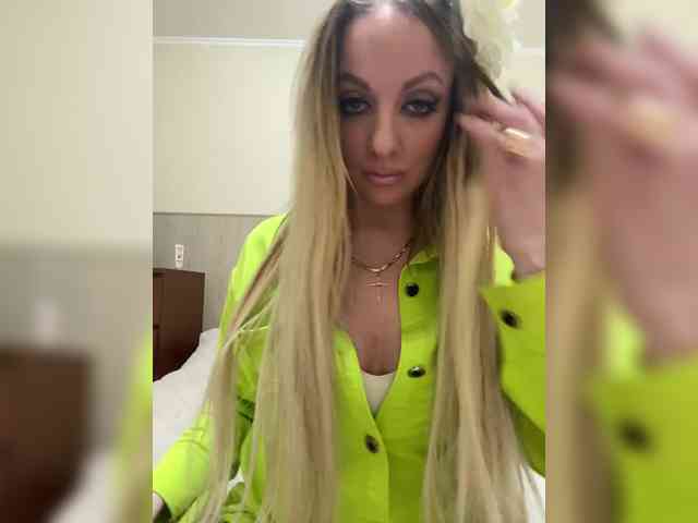 Nasty-tegress webcam