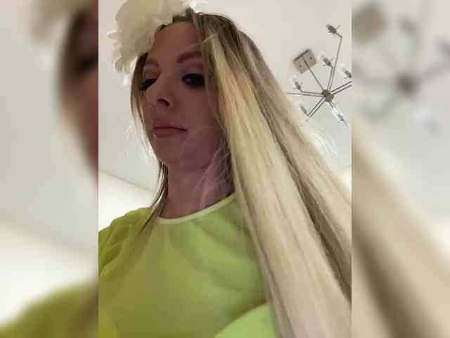 Nasty-tegress webcam